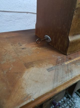 Máquina de coser antigua