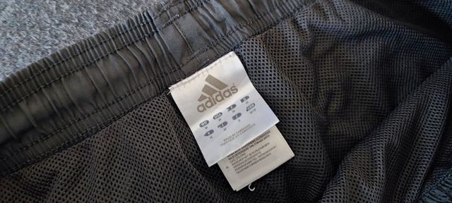 Pantalón Adidas Retro 90