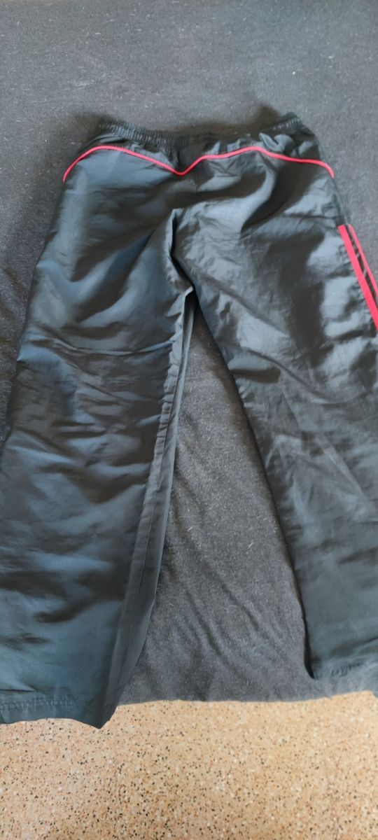 Pantalón Adidas Retro 90