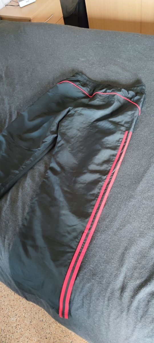 Pantalón Adidas Retro 90