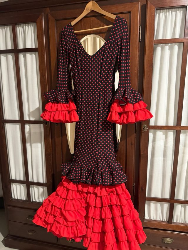 Traje de flamenca talla 34