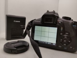 Camara canon reflex 1300D