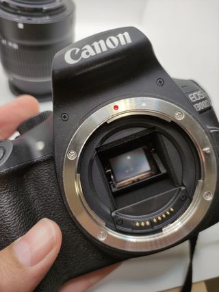 Camara canon reflex 1300D