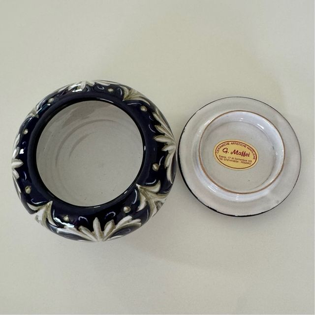 Scatolina tonda in ceramica Maffei Pesaro