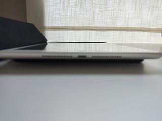 iPad Modelo A1893 + Apple Pencil