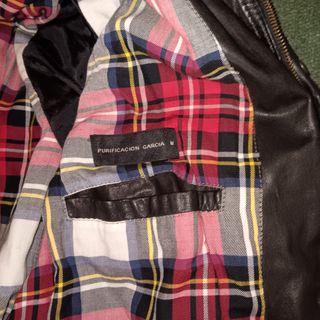 Chaqueta cuero negra purificación garcia
