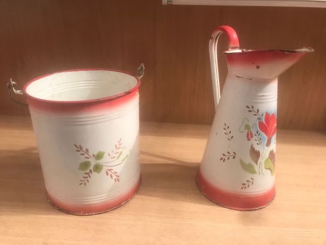 Accesorios de palanganero antiguos