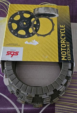 Kit de discos de embrague SBS 60261 Honda VFR1200