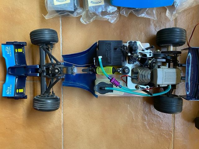 F1 RC Gasolina Fernando Alonso R25