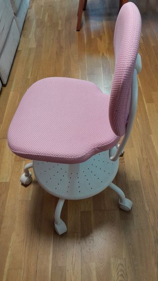 Silla IKEA infantil con fundas lavables