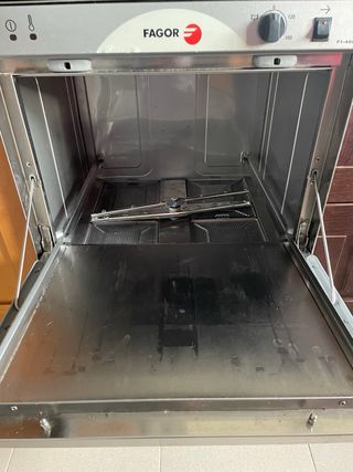 Lavavajillas Industrial. Fagor.