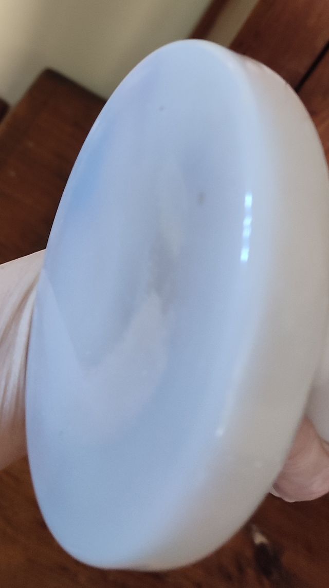 Florero de opalina pintado a mano