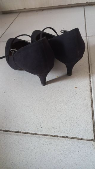 Zapatos de tacón Negro