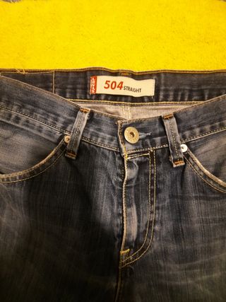 Pantalón Levi's 504