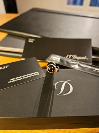 Boligrafo Dupont Paris, negro y plata