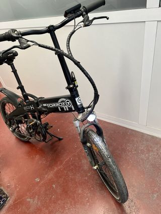 Bicicleta electrica torrot city surfer