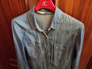 Camisa vaquera Stradivarius