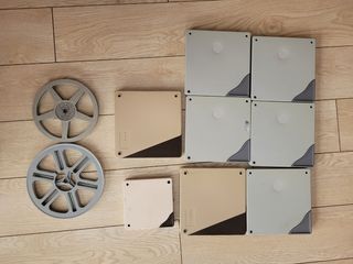 SUPER 8, 8 FUNDAS Y BOBINAS + 2 BOBINAS