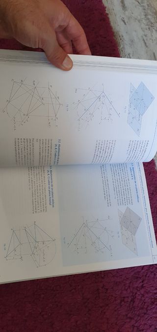 Libro dibujo técnico II  2 bachillerato