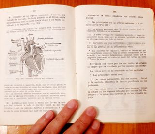 Libro antiguo ciencias de la naturaleza