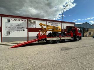 Alquiler PlataformaElevadora Haulotte compact 12DX