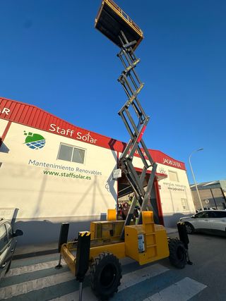 Alquiler PlataformaElevadora Haulotte compact 12DX