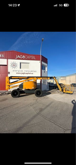 Alquiler PlataformaElevadora Haulotte compact 12DX