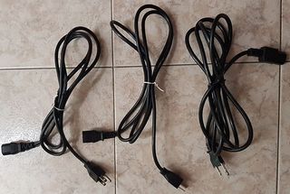 Numero 3 Trasformatori 100V -12 V+4 connettori USA