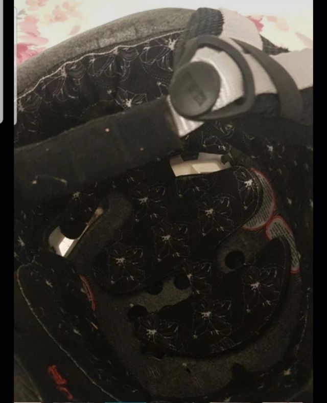 Casco de niños marca Red