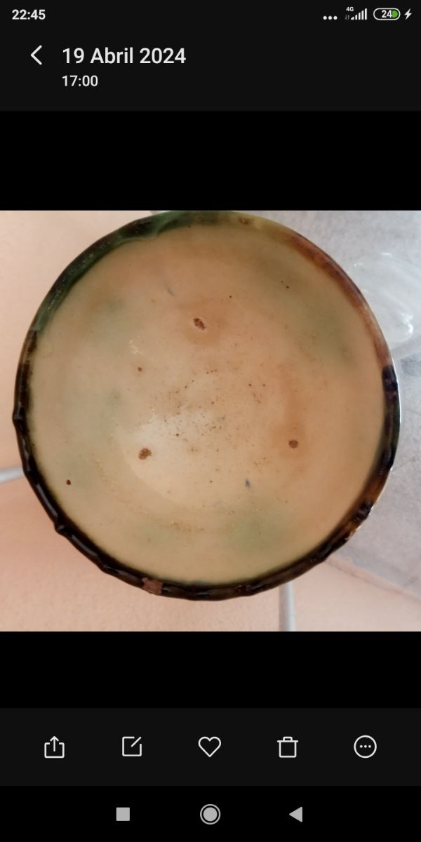 Dos Antiguos cuenco-tazon de cerámica Popular.