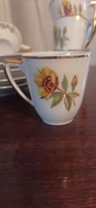 Coqueto juego de café