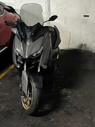 Yamaha Xmax tech max
