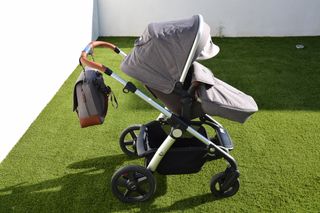 Coche de bebé Silver Cross Wave: completo