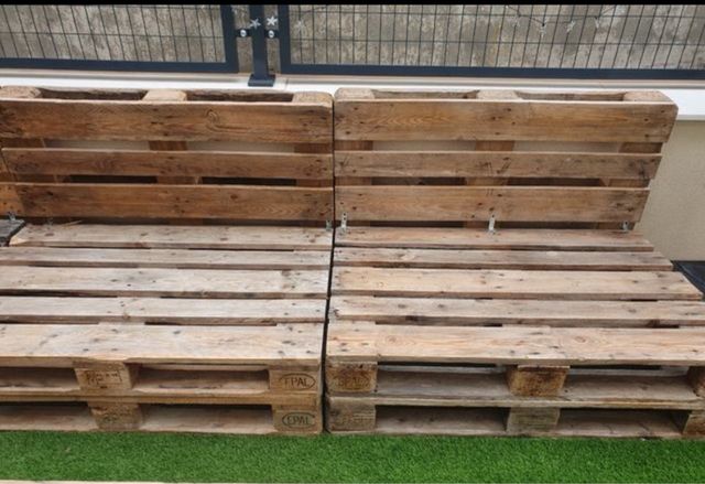 Sofá de palets con 4 cojines desenfundables