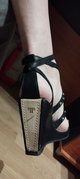 Sandalias cuña Farrutx piel talla 40