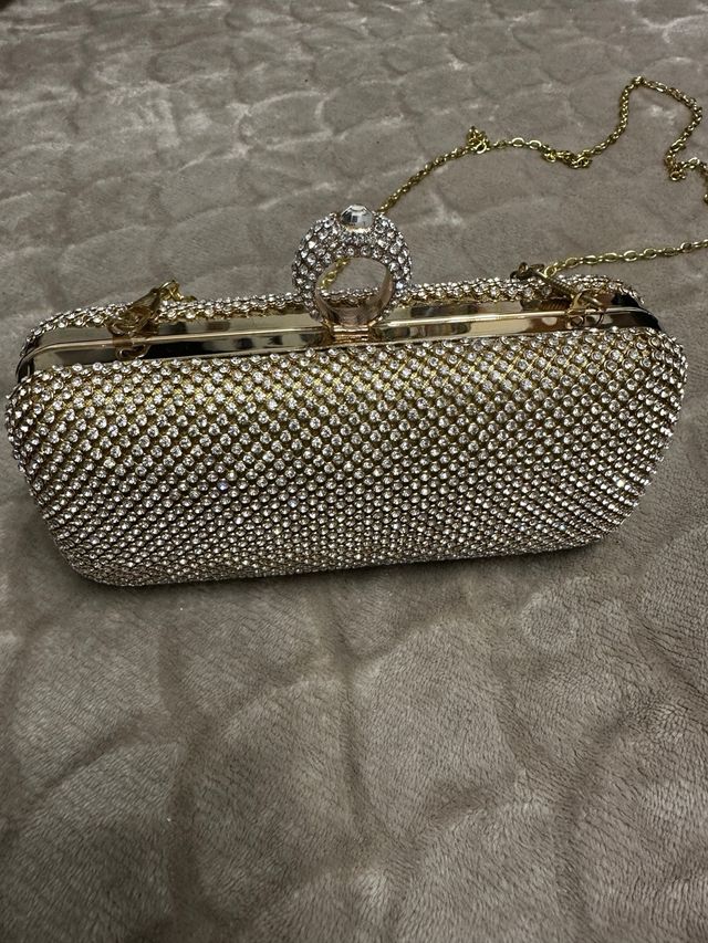 Pochette a mano o a spalla