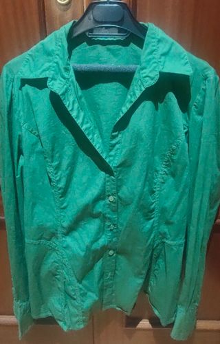 Lote de camisa y camiseta, mujer.