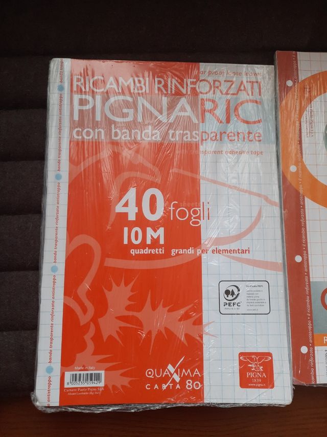 3 Ricambi carta A4 anelli scuola primaria