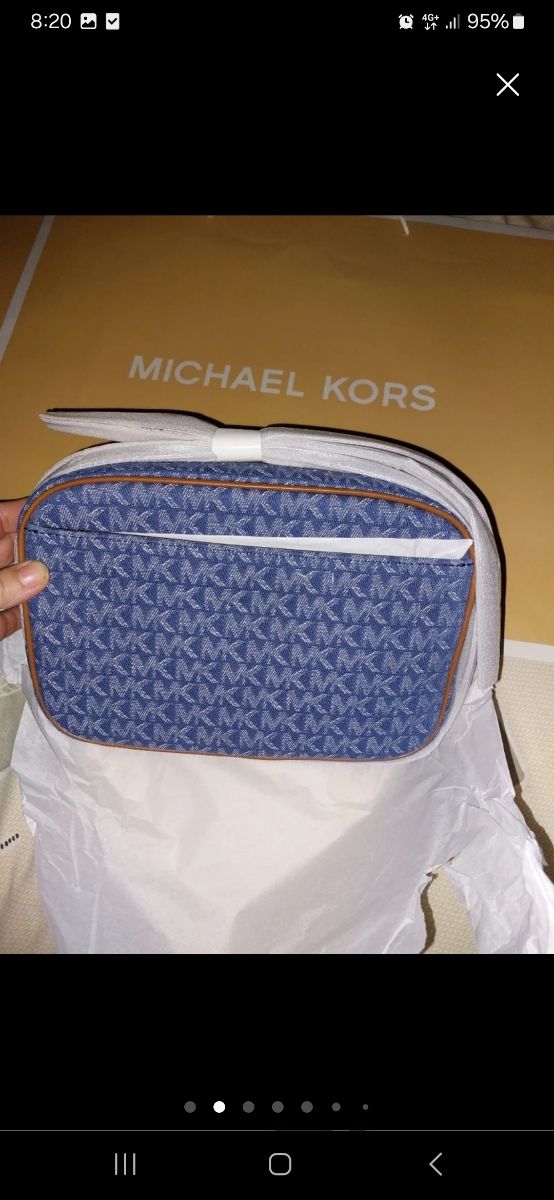 Bandolera Michael kors denim .