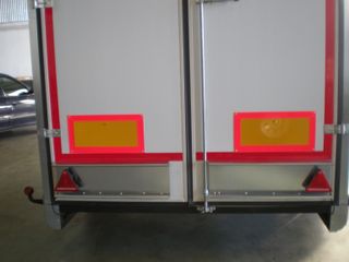 remolques cerrados robustos de gran capacidad