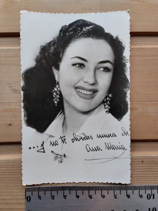 Fotografía antigua de la actriz Queta Claver