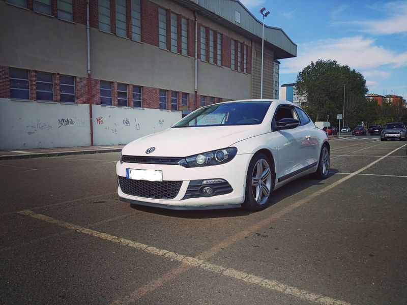 Volkswagen Scirocco 160 cv - foto 1
