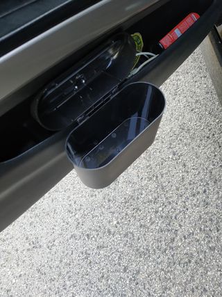 Pattumiera per auto 