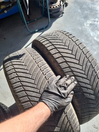 X2 225/55R19 minerva allseason