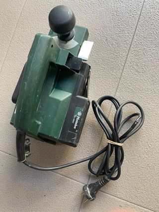 Cepillo eléctrico Metabo carpinteria