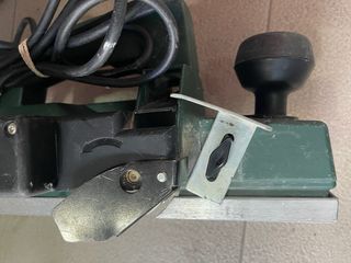 Cepillo eléctrico Metabo carpinteria