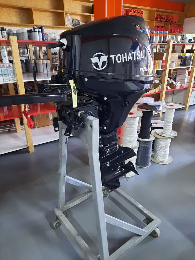 Motor Fueraborda Tohatsu 15CV