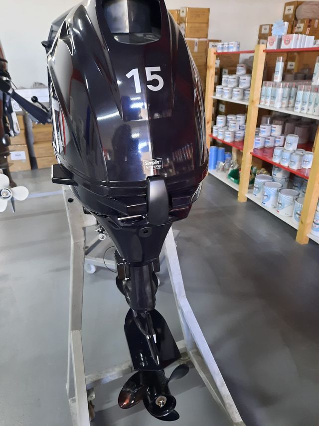 Motor Fueraborda Tohatsu 15CV