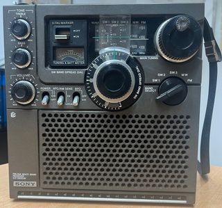 RECEPTOR DE RADIO MULTIBANDA SONY-ICF 5900W FM/AM