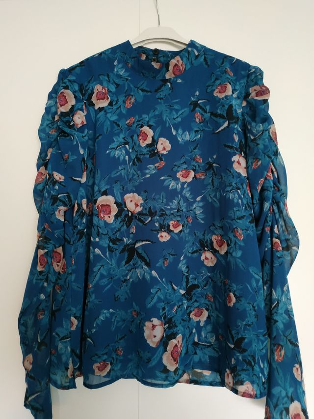 blusa azul